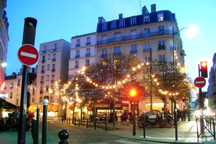 la place du général illuminé(e)...